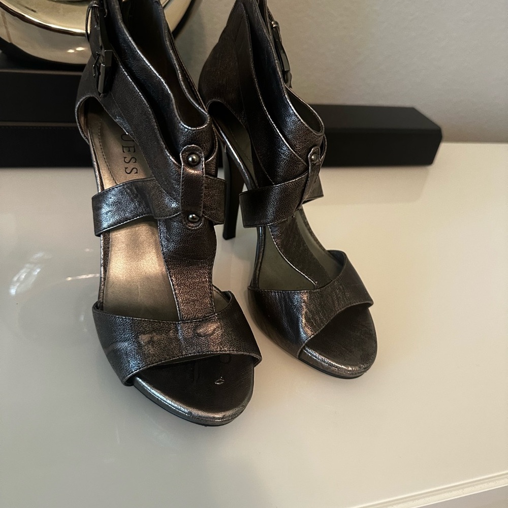Guess platform heels size 10